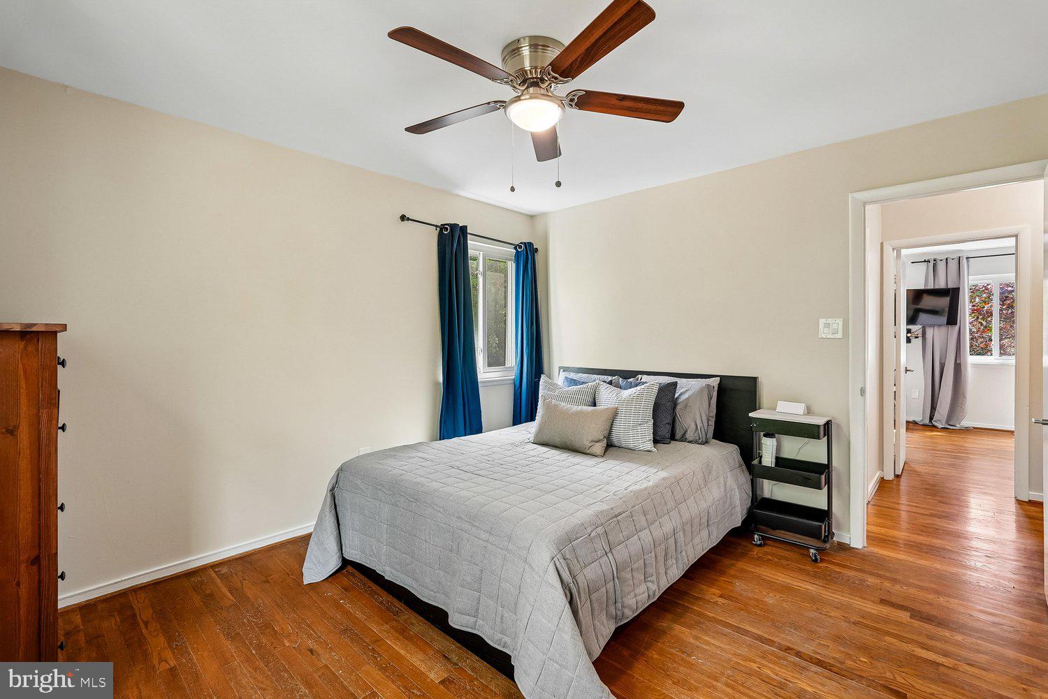 RESTON - Residential