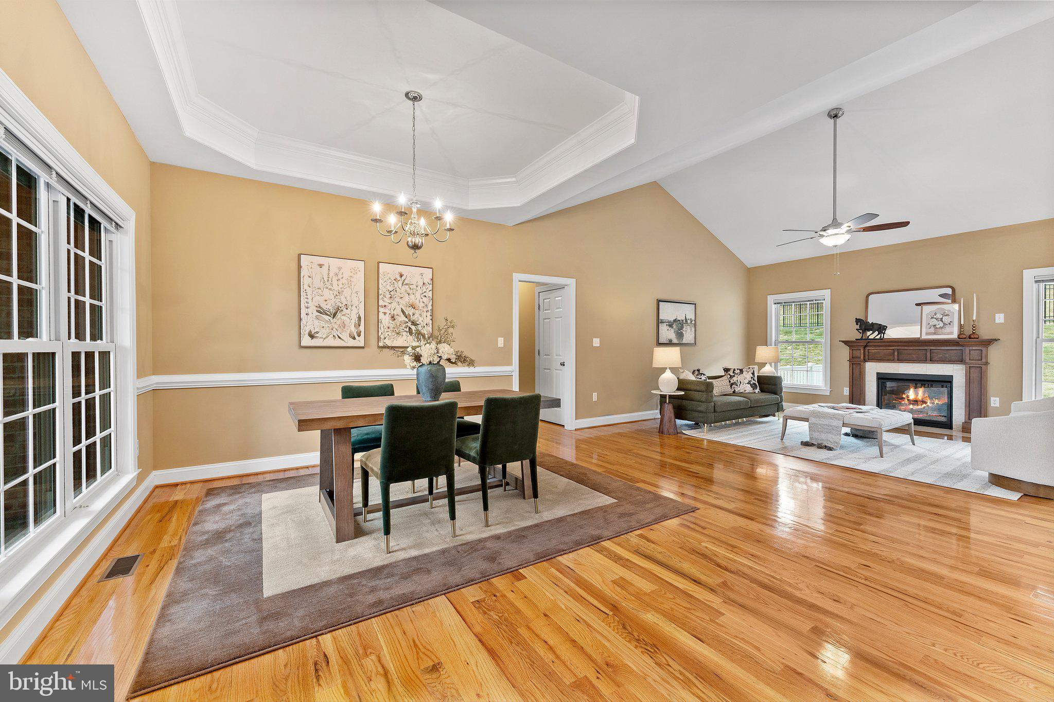 ABRAMS POINTE - Residential