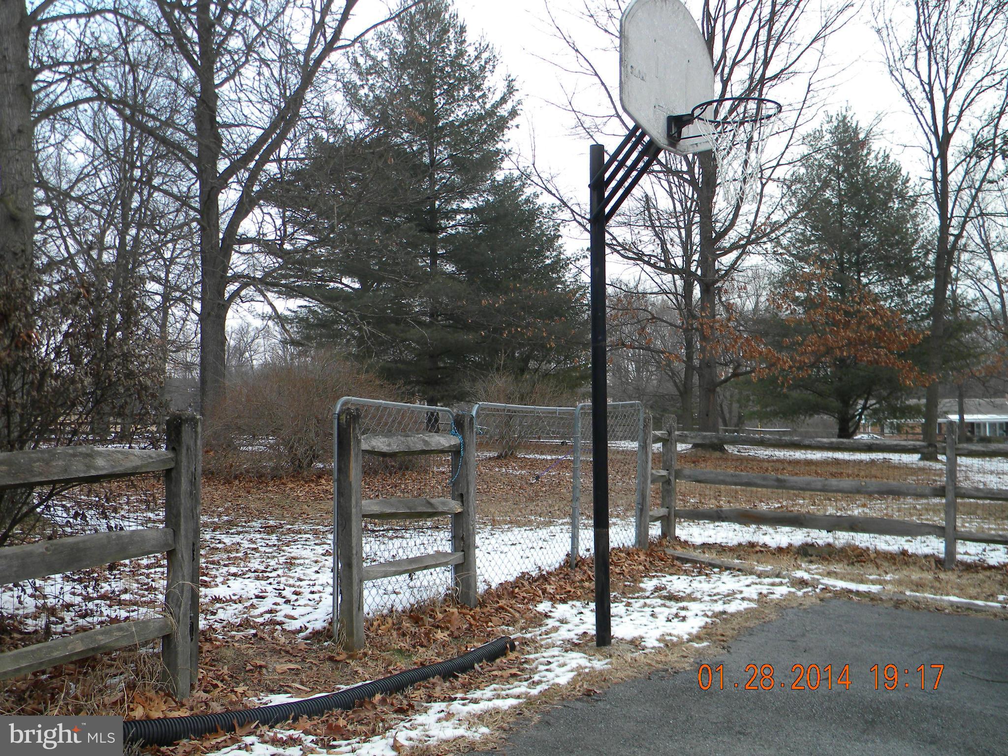 H W DELLINGER - Residential