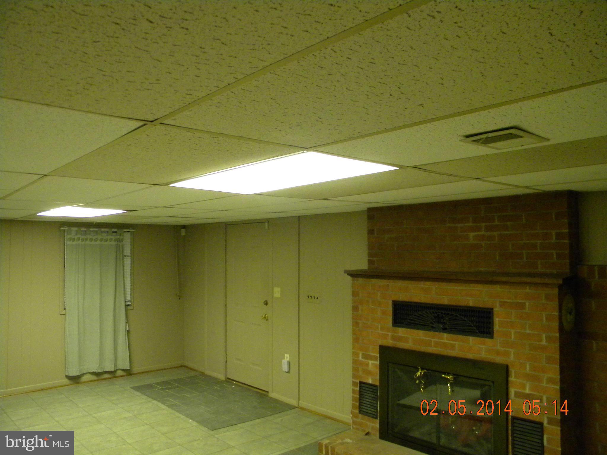 H W DELLINGER - Residential