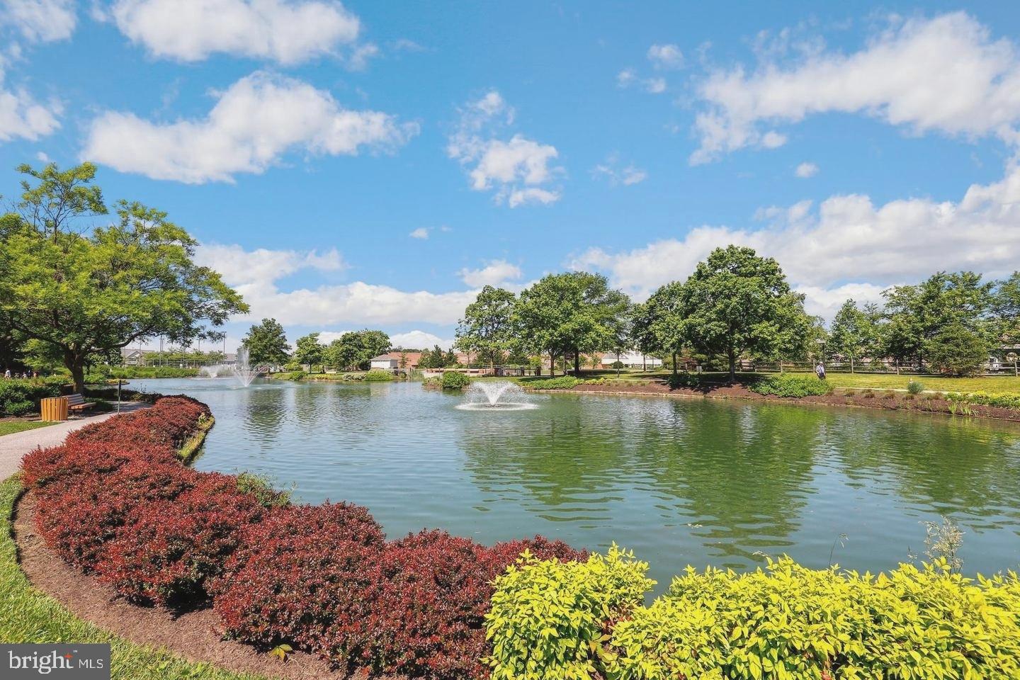 WOODLAND WALK - Residential