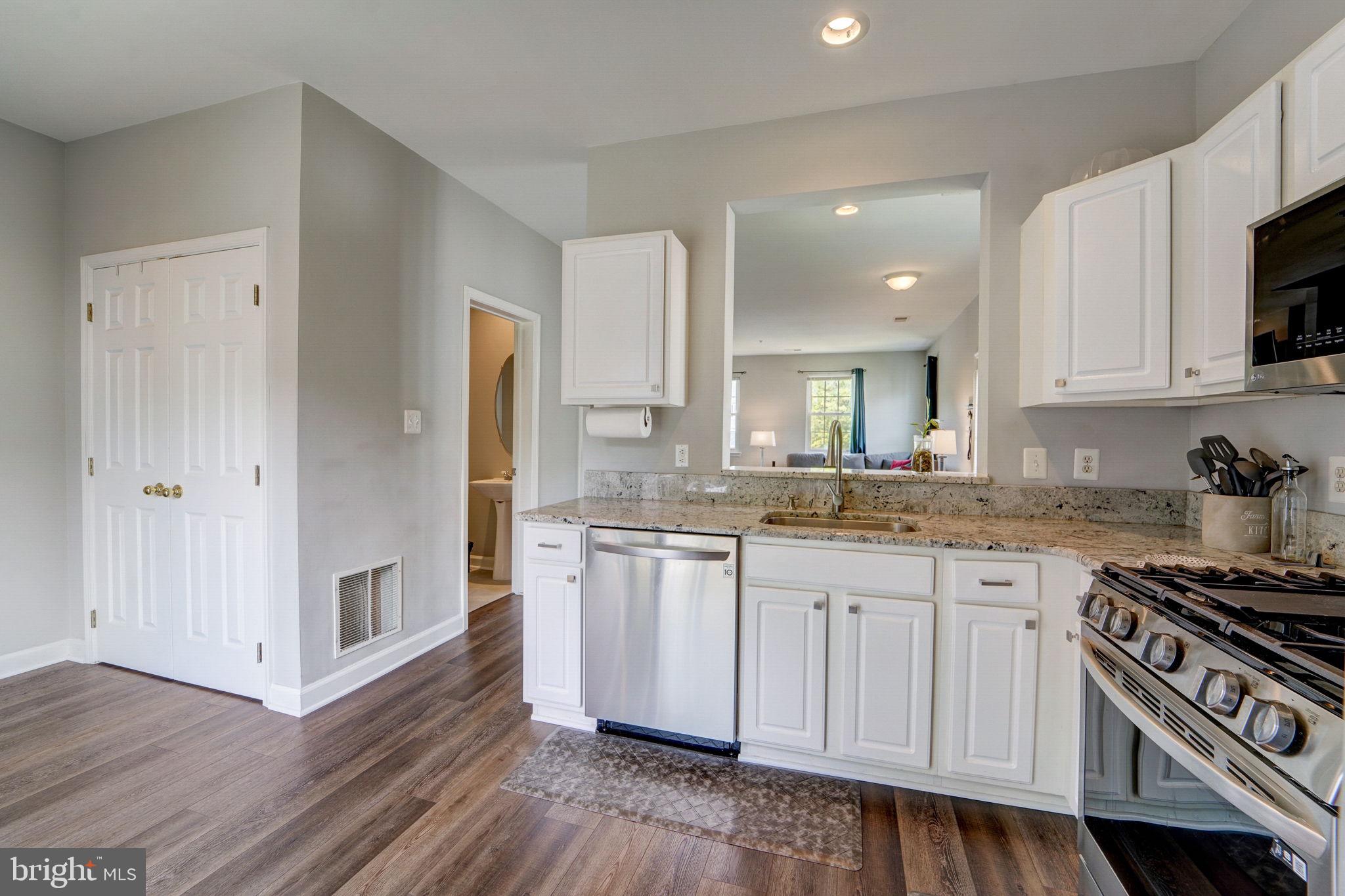 WOODLAND WALK - Residential