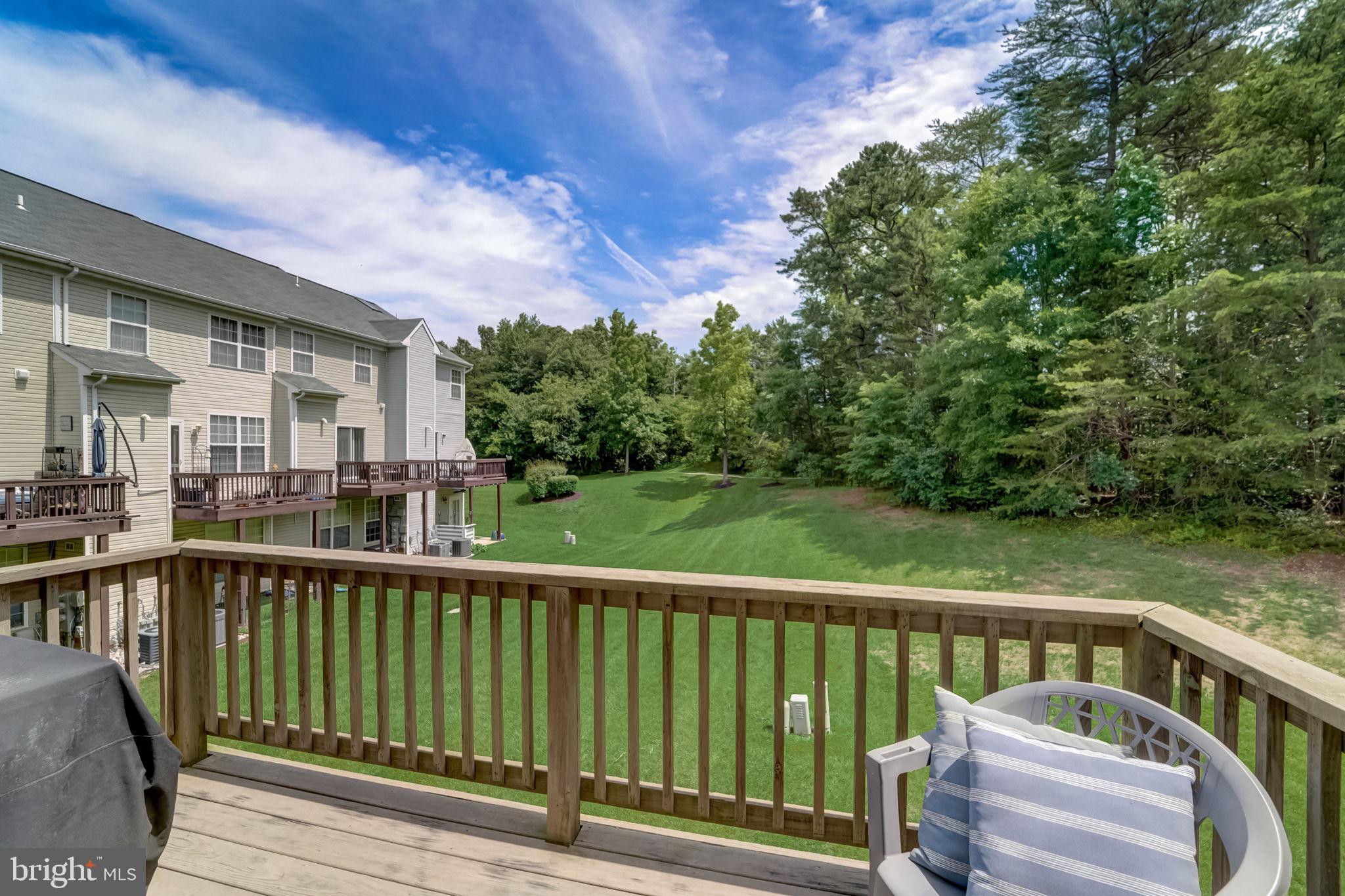 WOODLAND WALK - Residential