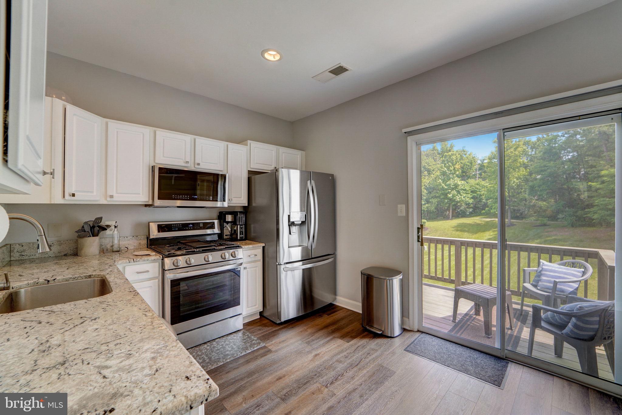 WOODLAND WALK - Residential