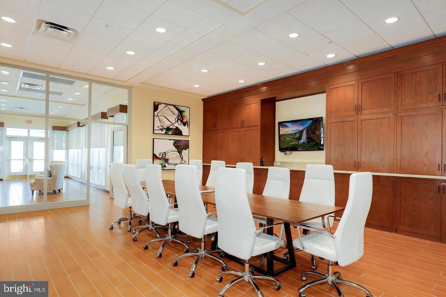 WOODLAND WALK - Residential