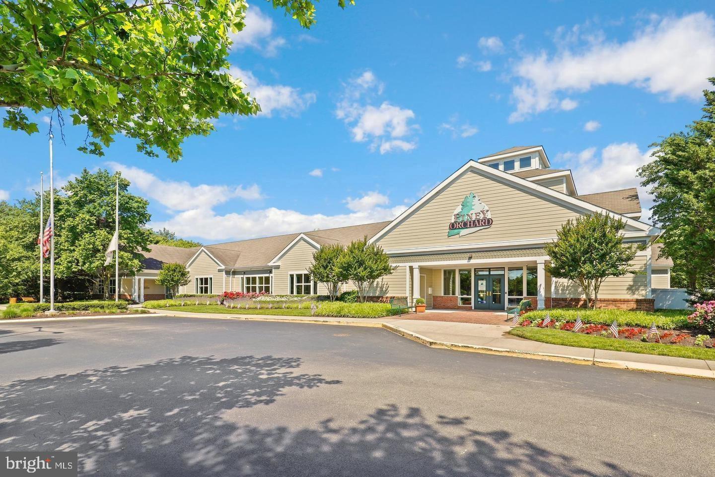 WOODLAND WALK - Residential