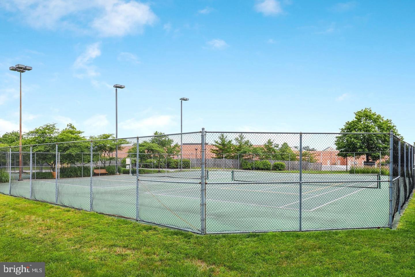 WOODLAND WALK - Residential