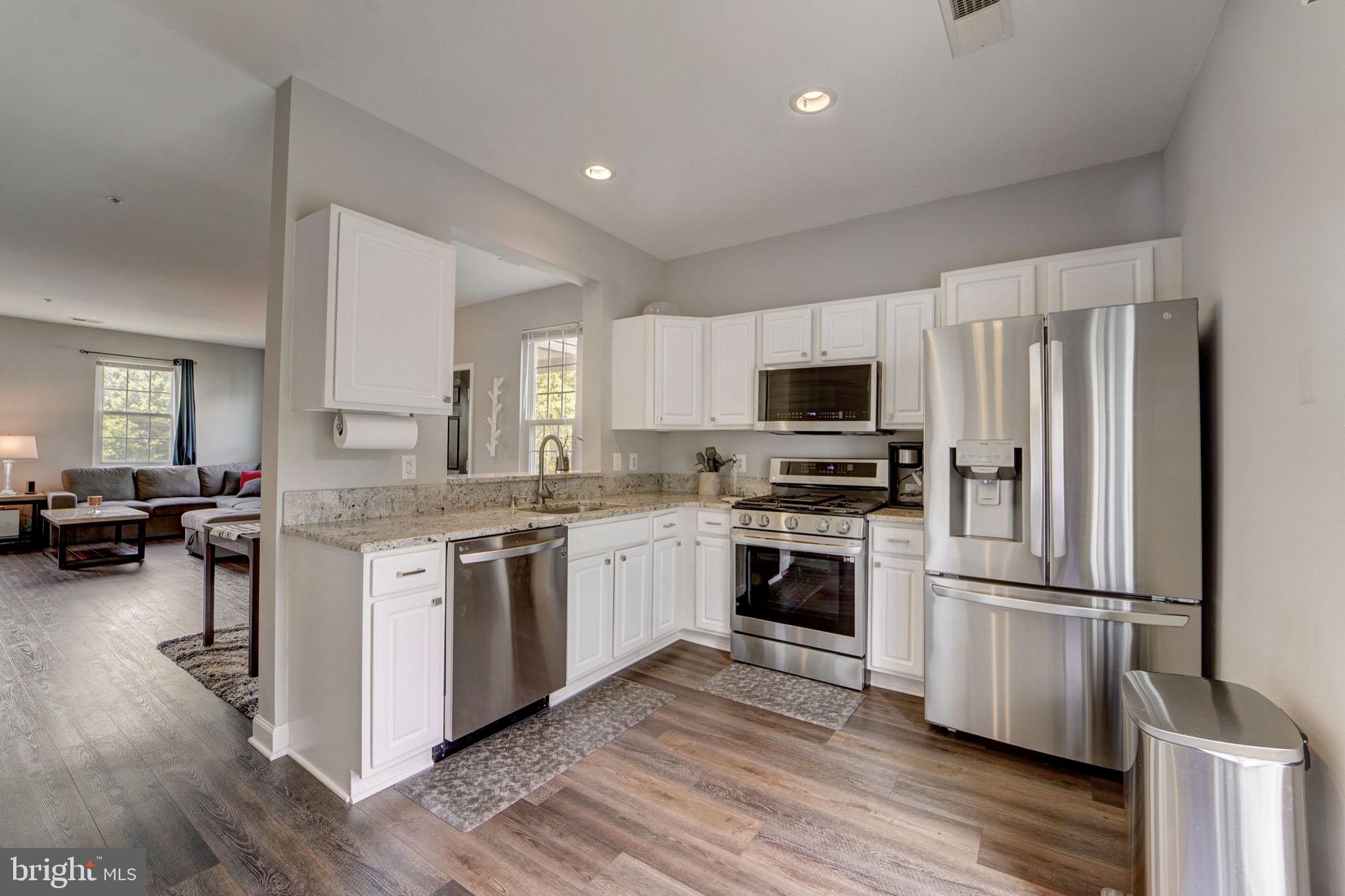 WOODLAND WALK - Residential