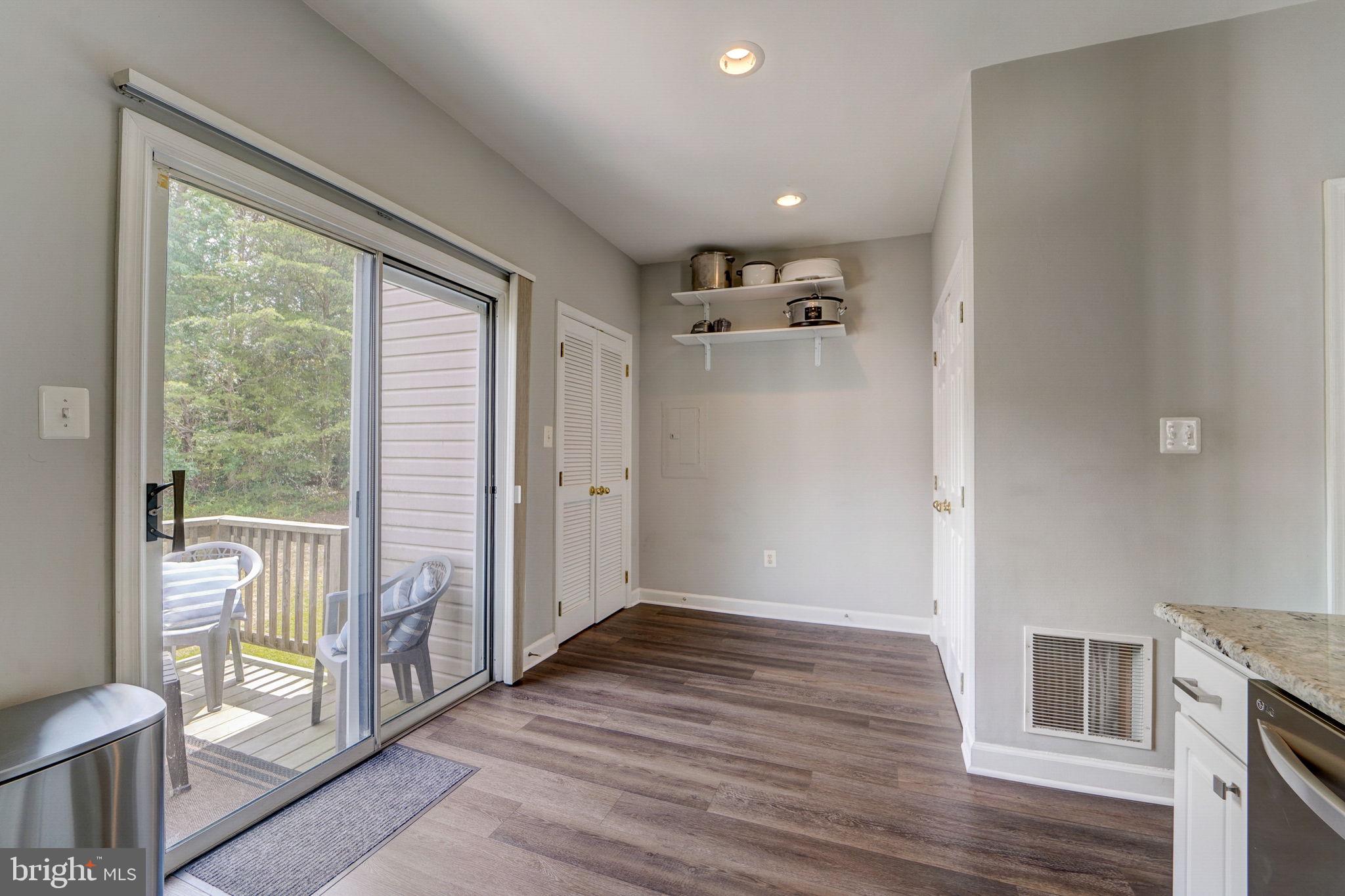 WOODLAND WALK - Residential