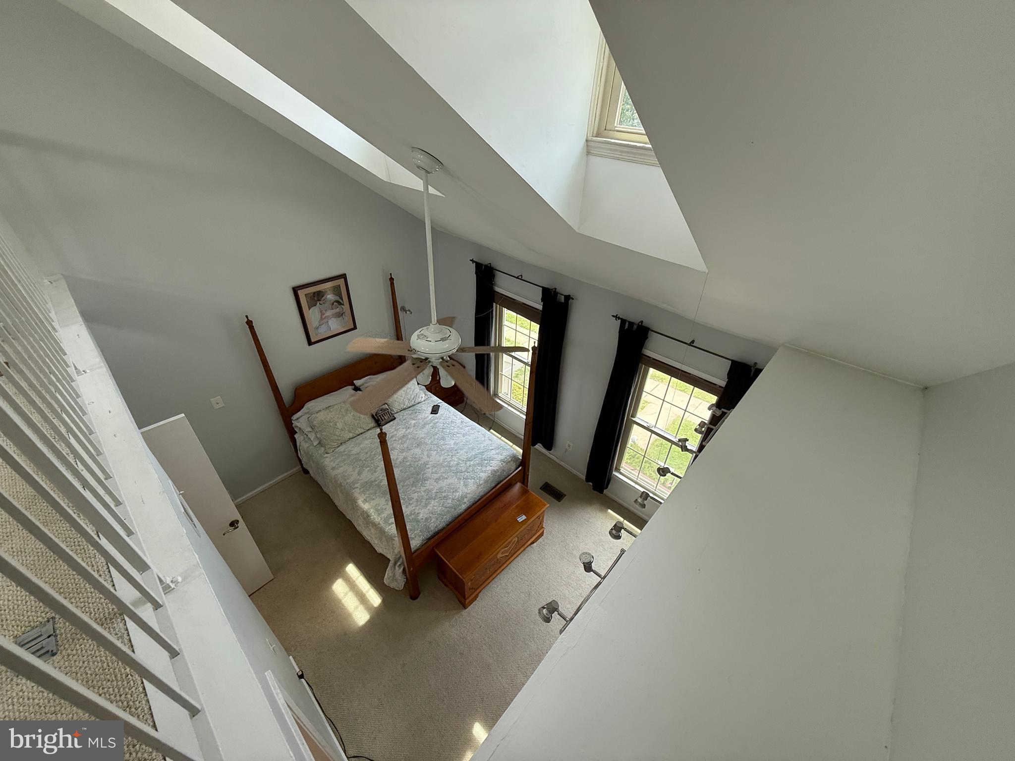 SPRINGFIELD OAKS - Residential