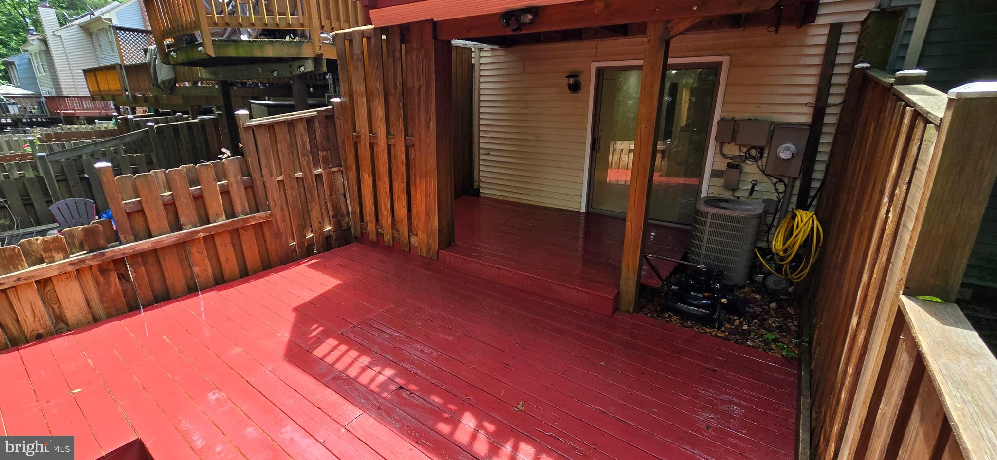 SPRINGFIELD OAKS - Residential