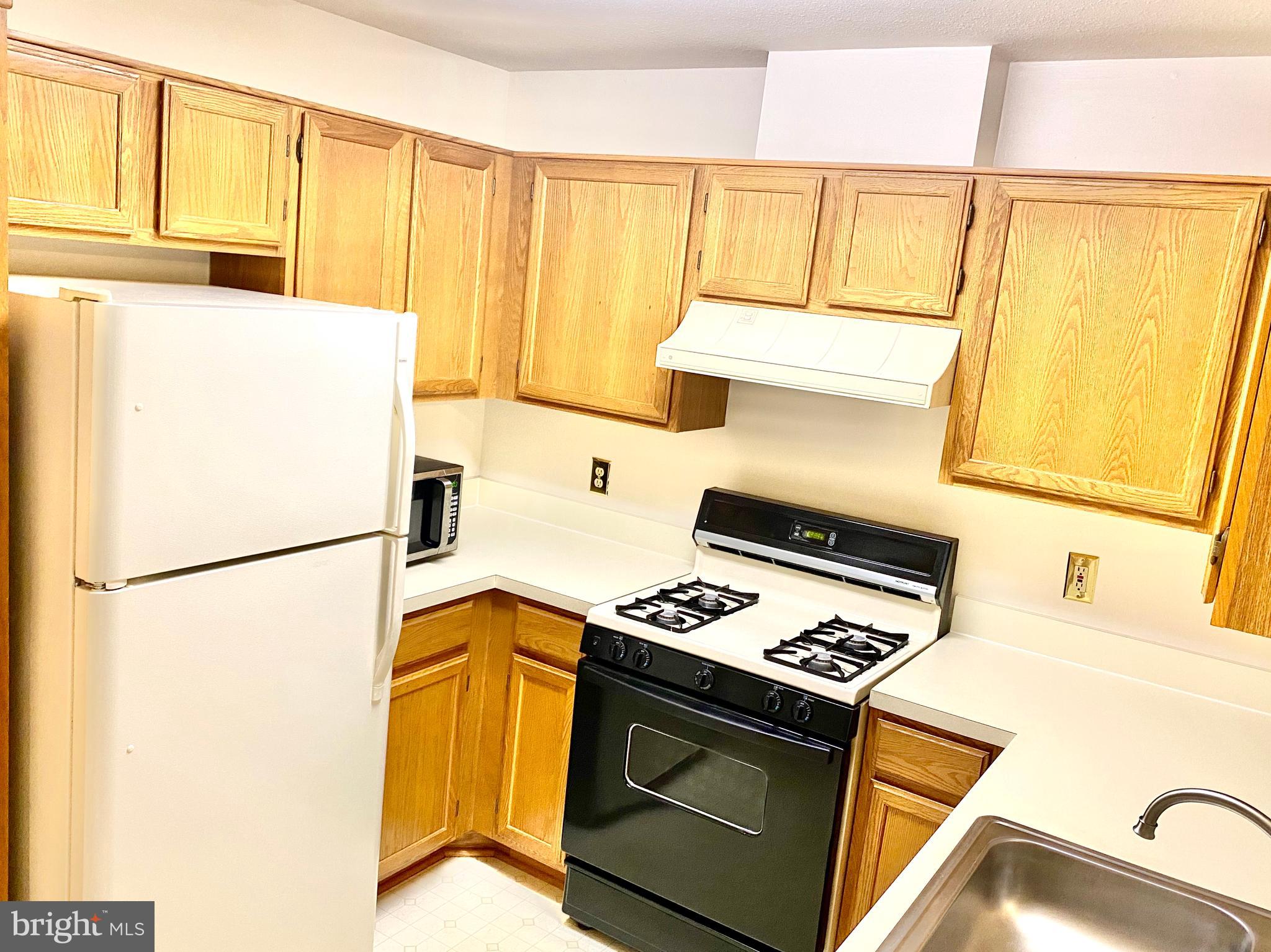 SILVERBROOK WOOD - Residential