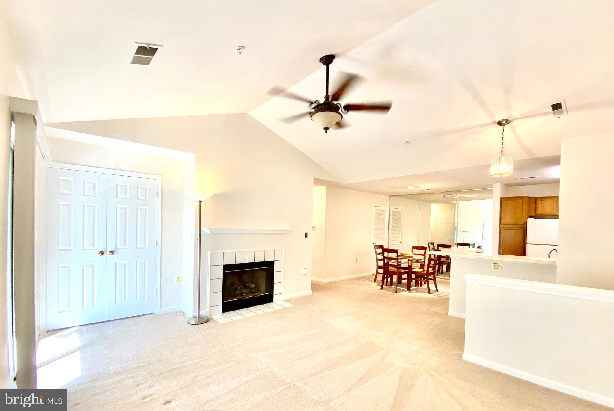 SILVERBROOK WOOD - Residential