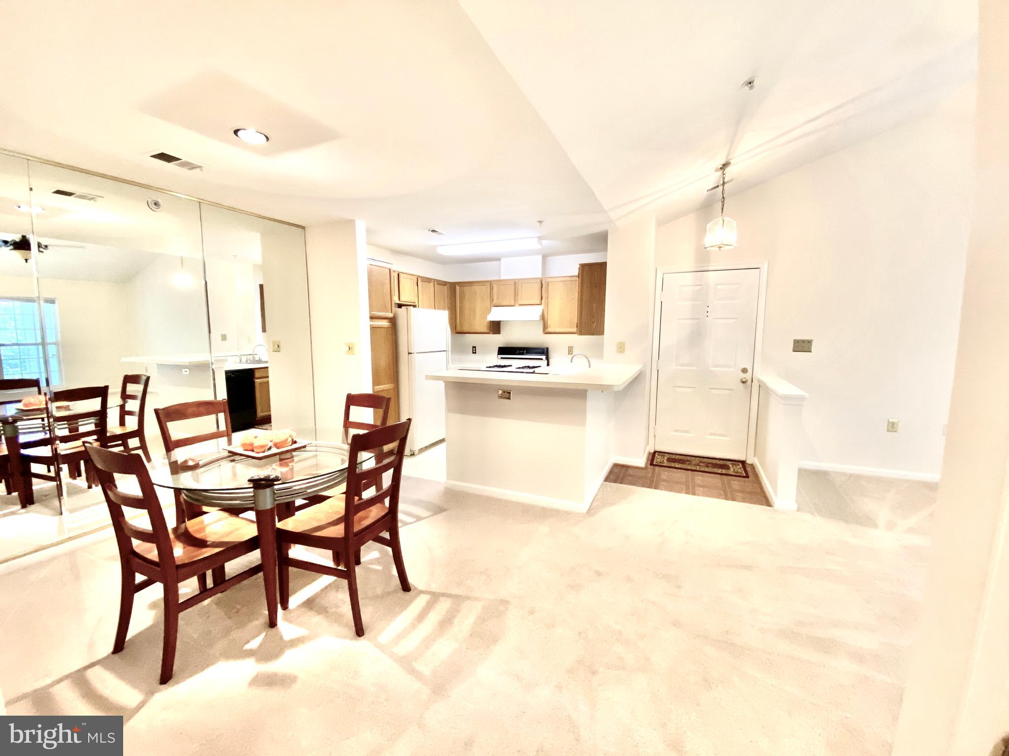 SILVERBROOK WOOD - Residential