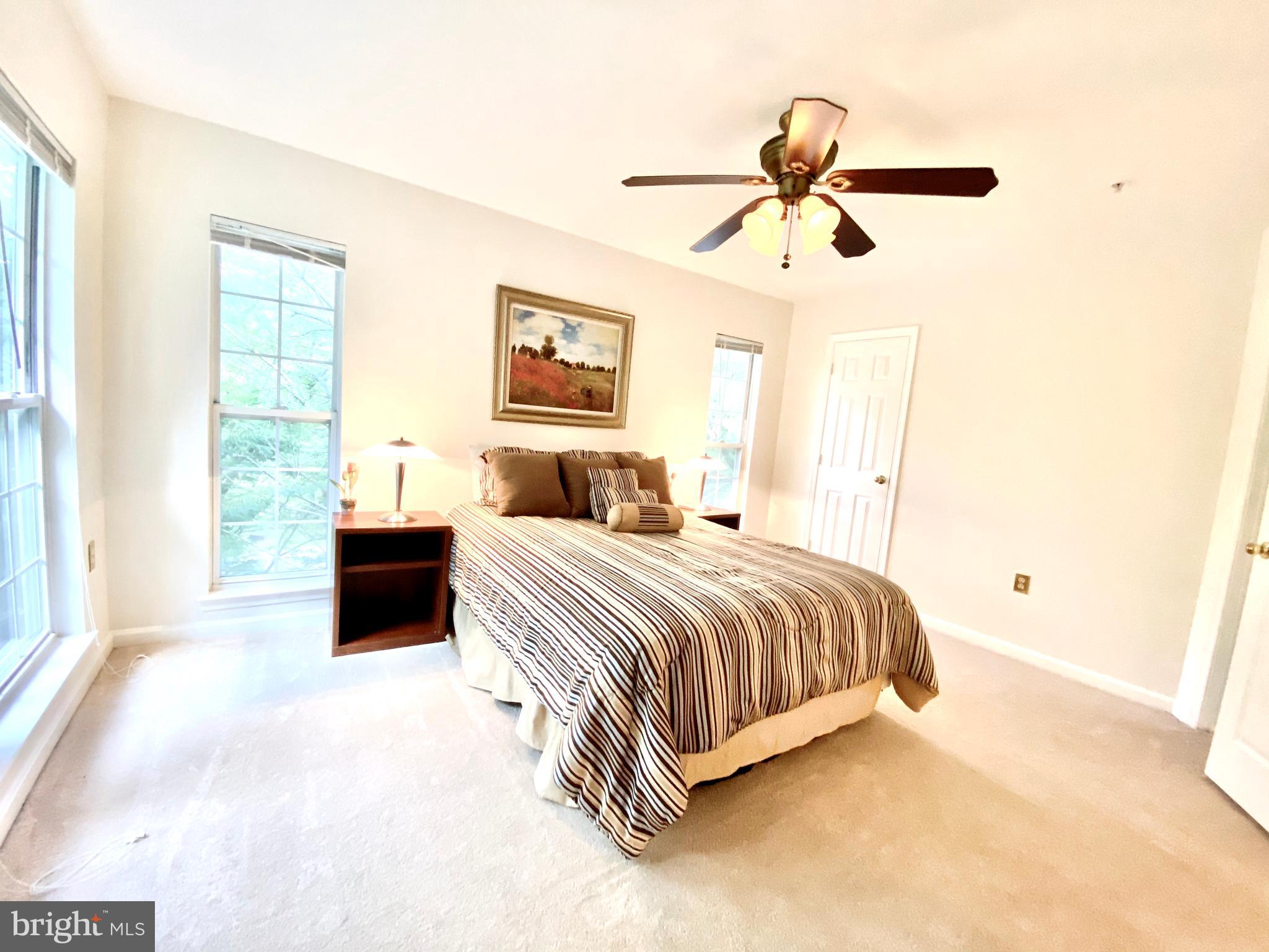 SILVERBROOK WOOD - Residential