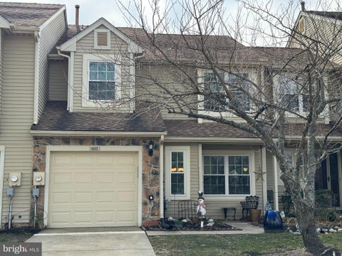 Townhouse For Rent - 602 Masters Drive<br/> BLACKWOOD, NJ 08012