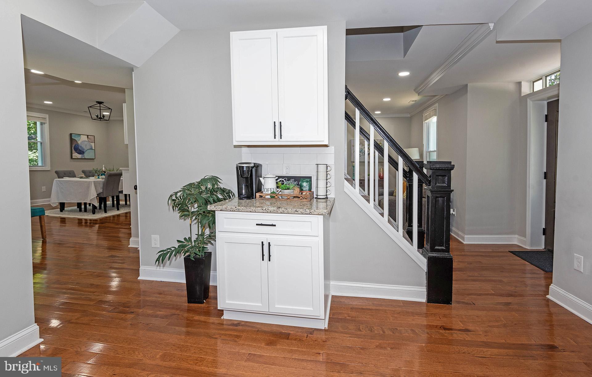 MOUNT WASHINGTON - Residential