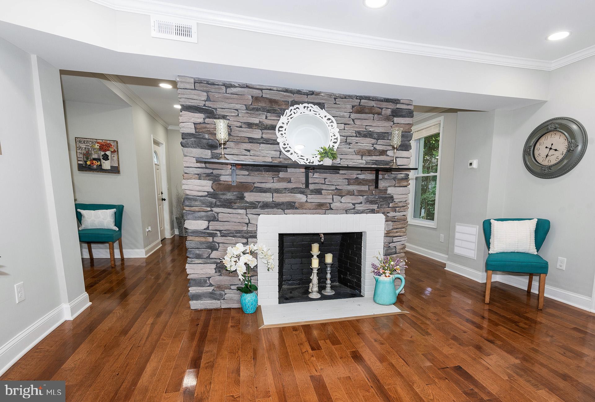 MOUNT WASHINGTON - Residential