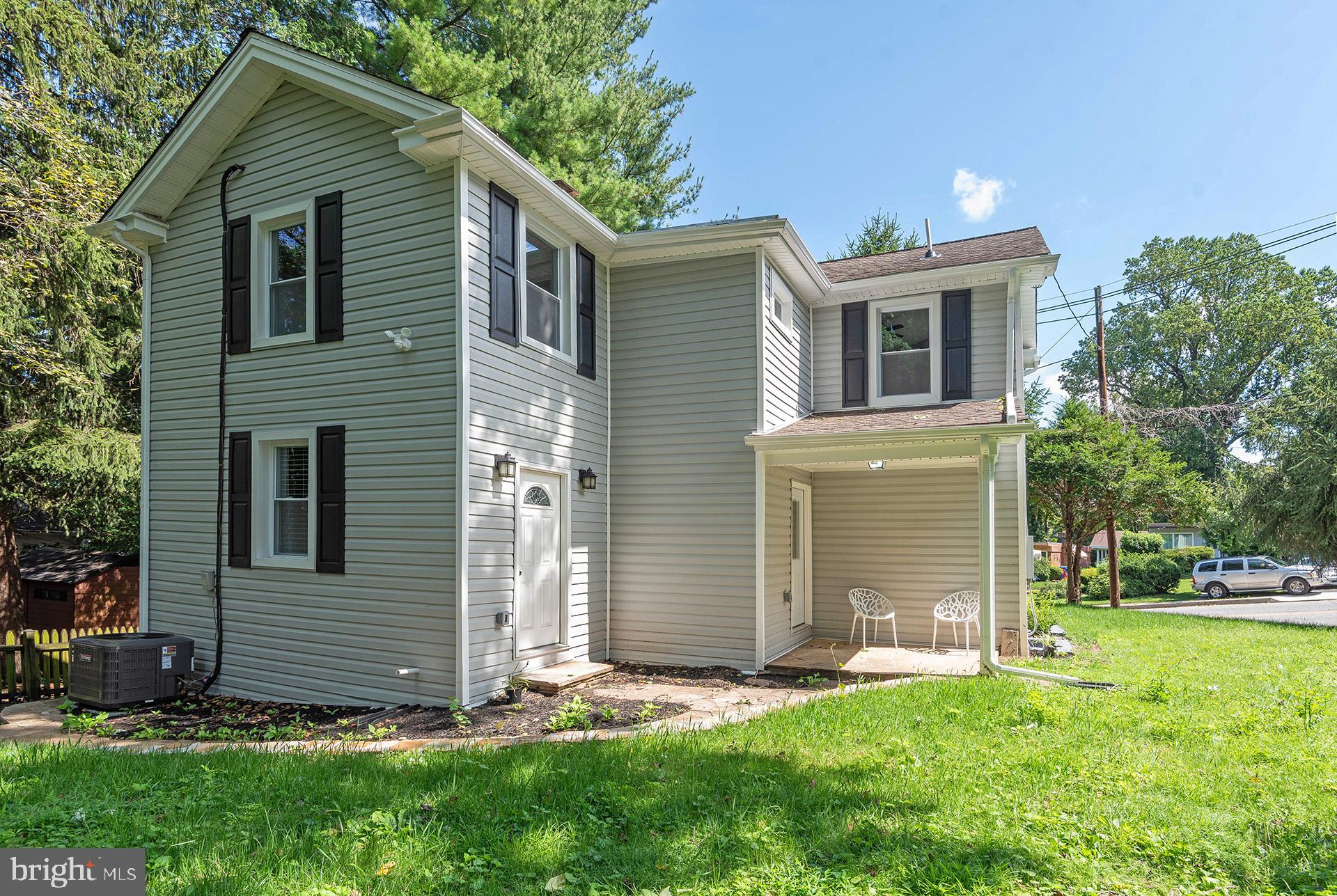 MOUNT WASHINGTON - Residential