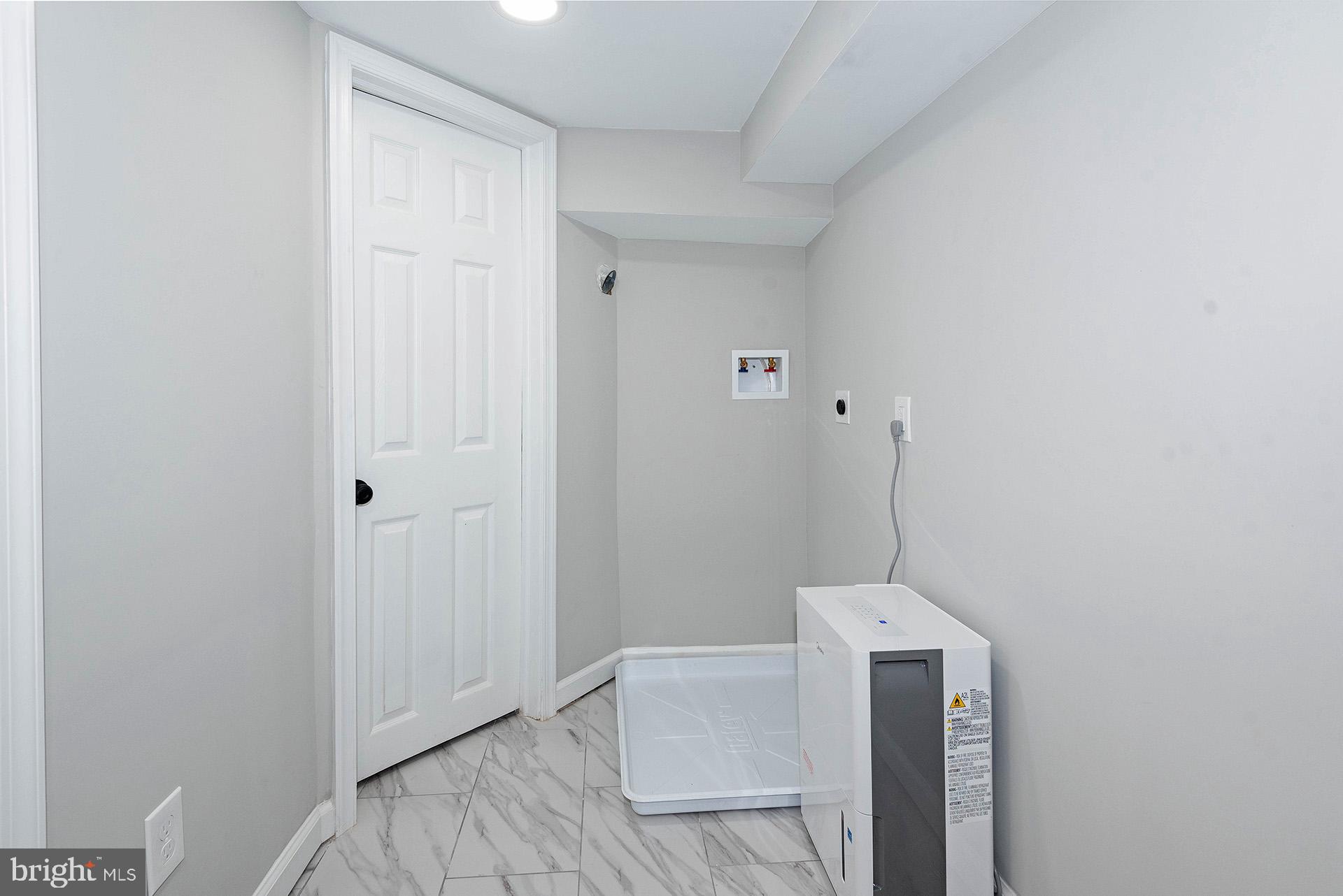 MOUNT WASHINGTON - Residential