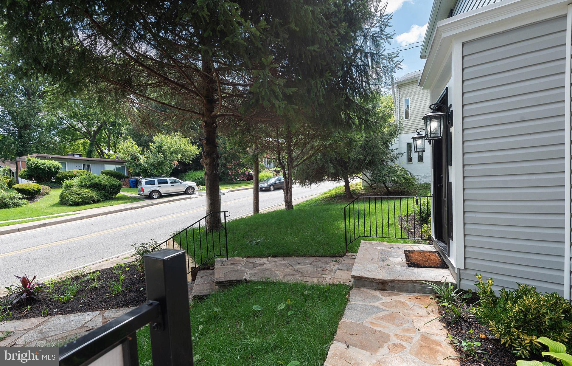 MOUNT WASHINGTON - Residential