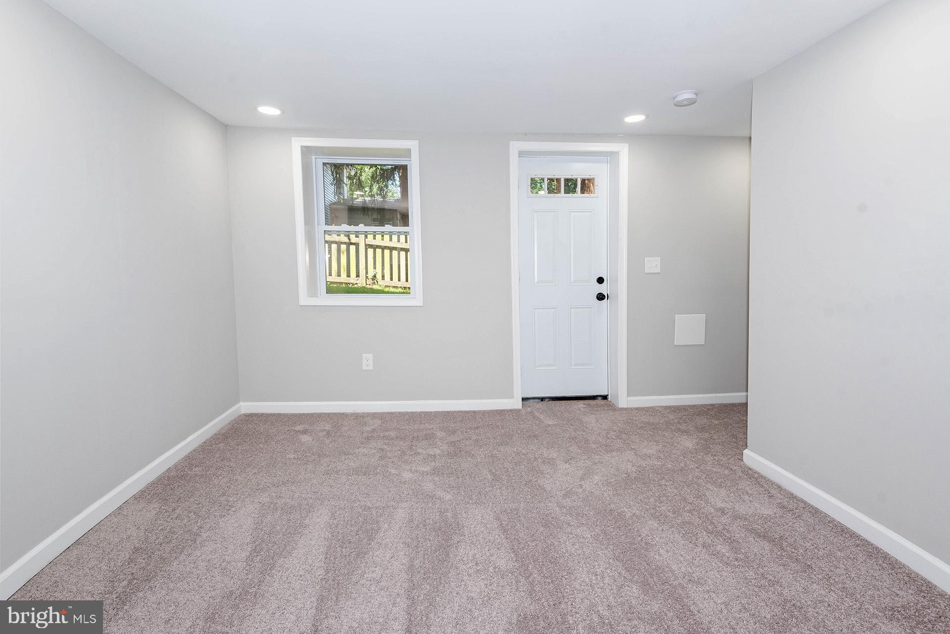 MOUNT WASHINGTON - Residential