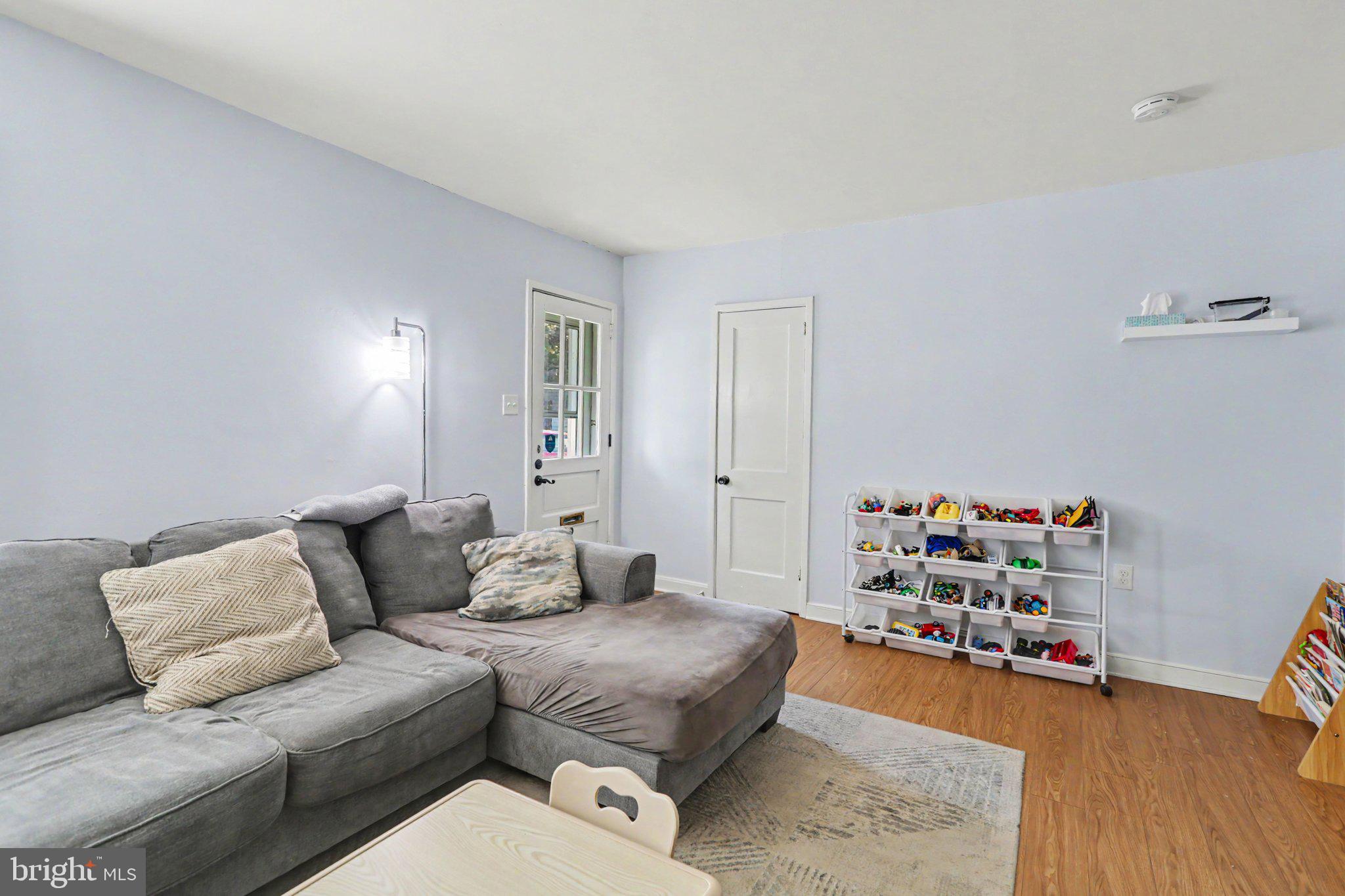 100 S WALNUT STREET