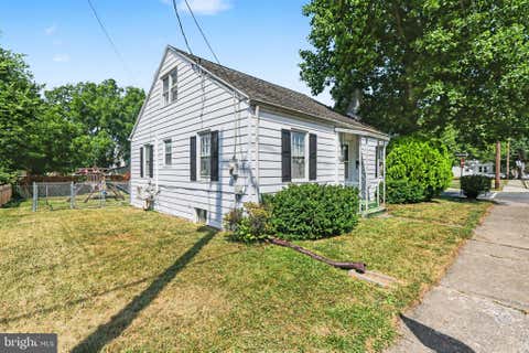 Homes For Sale - 100 S Walnut Street<br/> Cumberland County, MECHANICSBURG, PA 17055