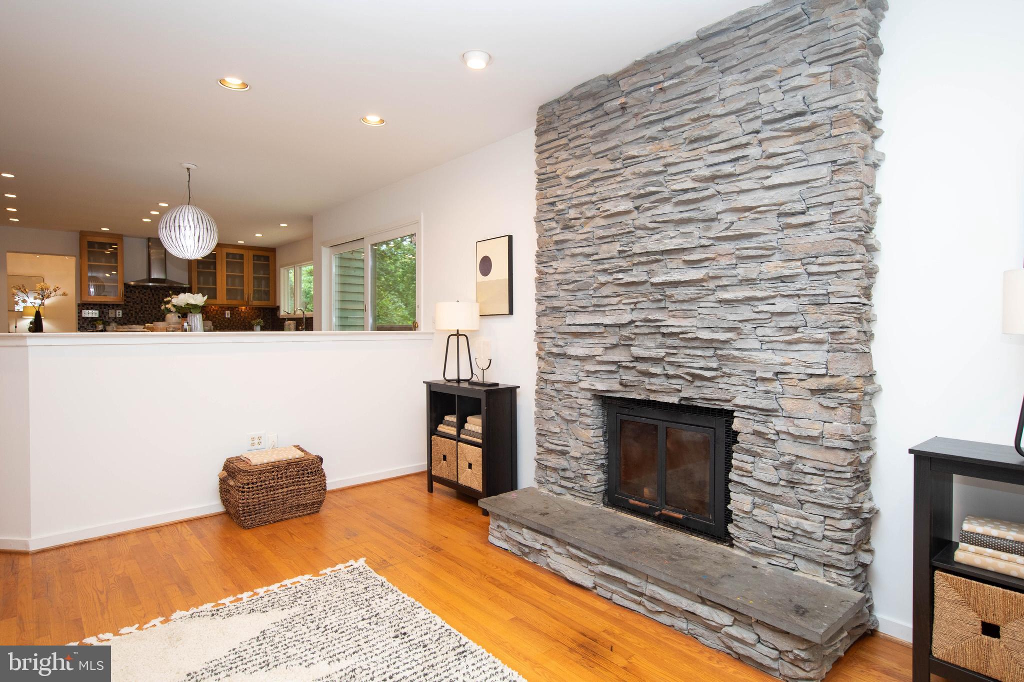 LAFAYETTE HILL - Residential