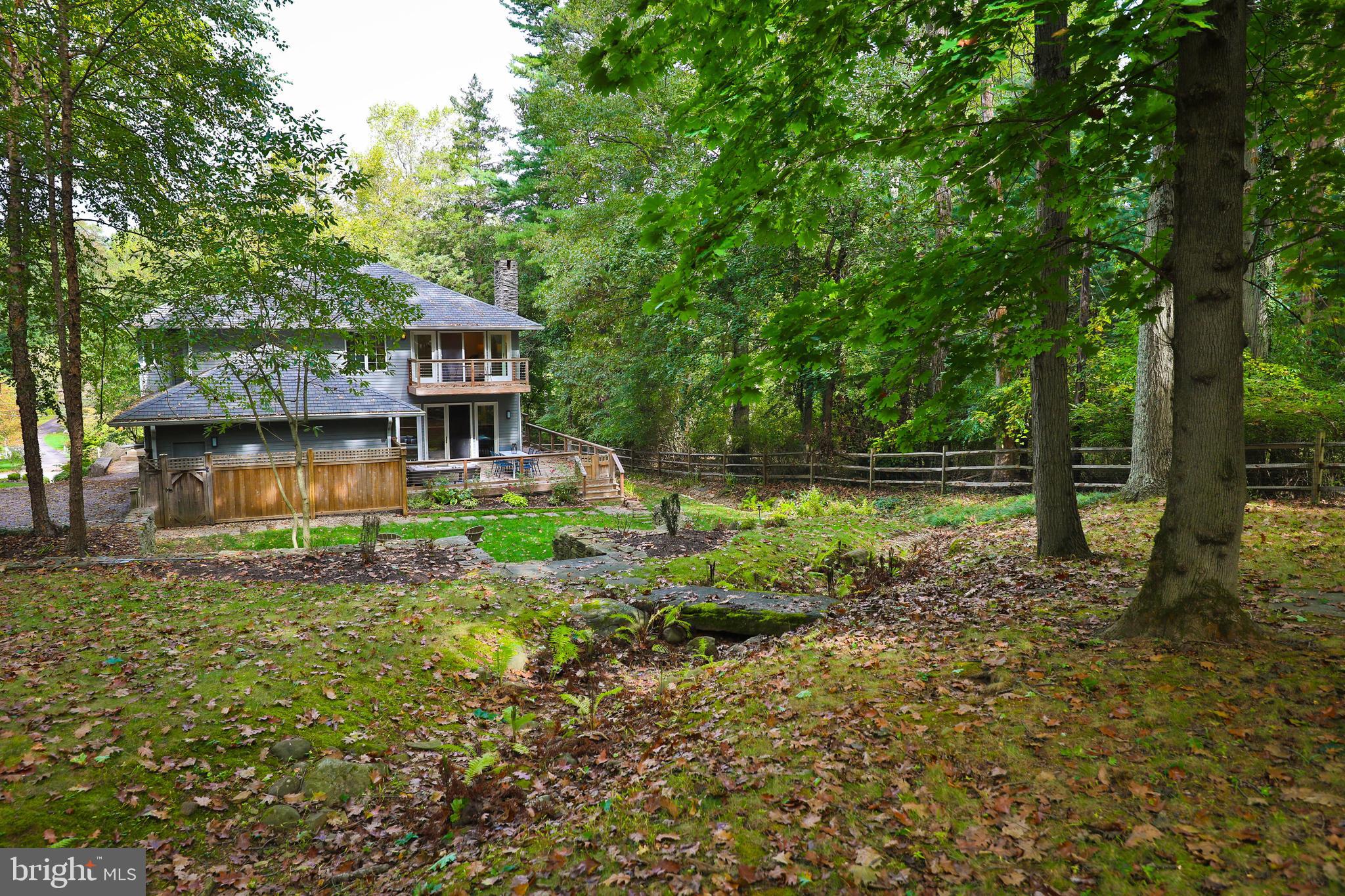 LAFAYETTE HILL - Residential