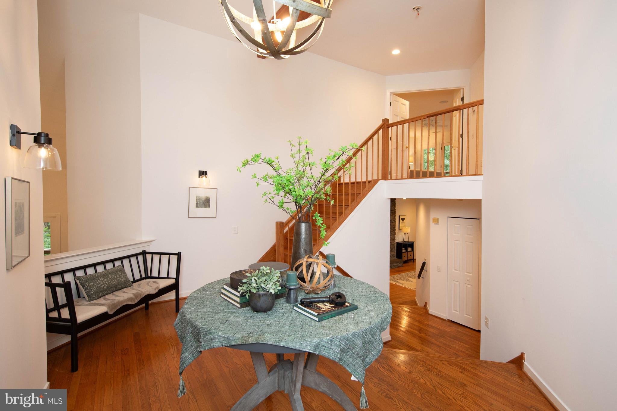 LAFAYETTE HILL - Residential