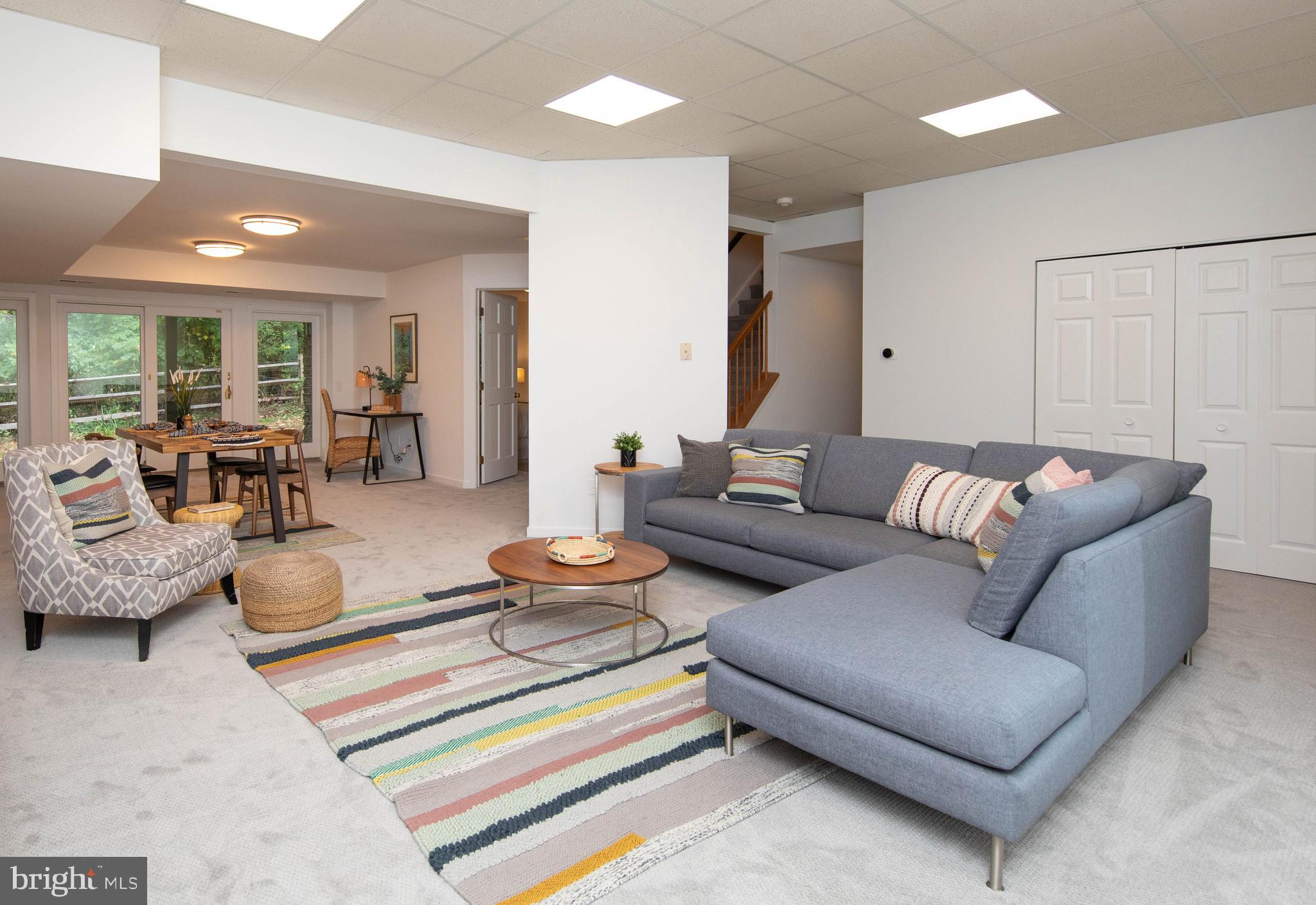 LAFAYETTE HILL - Residential