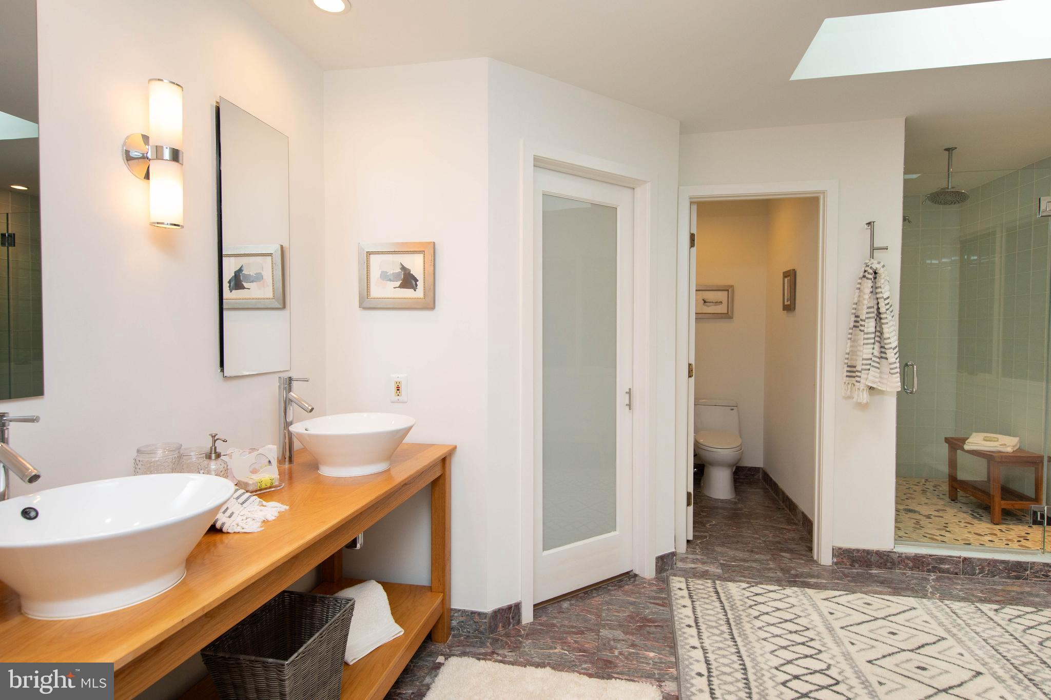 LAFAYETTE HILL - Residential