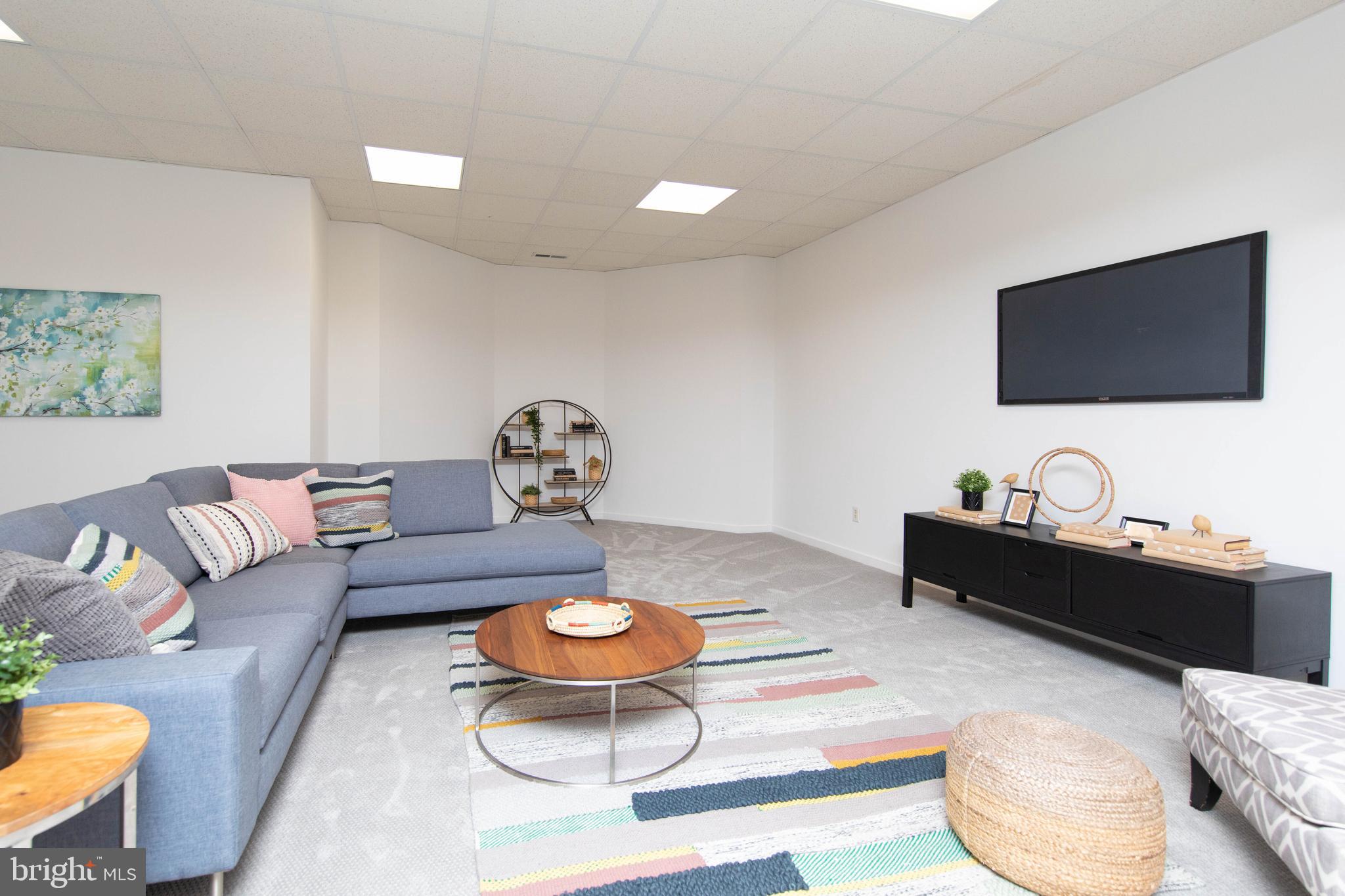 LAFAYETTE HILL - Residential