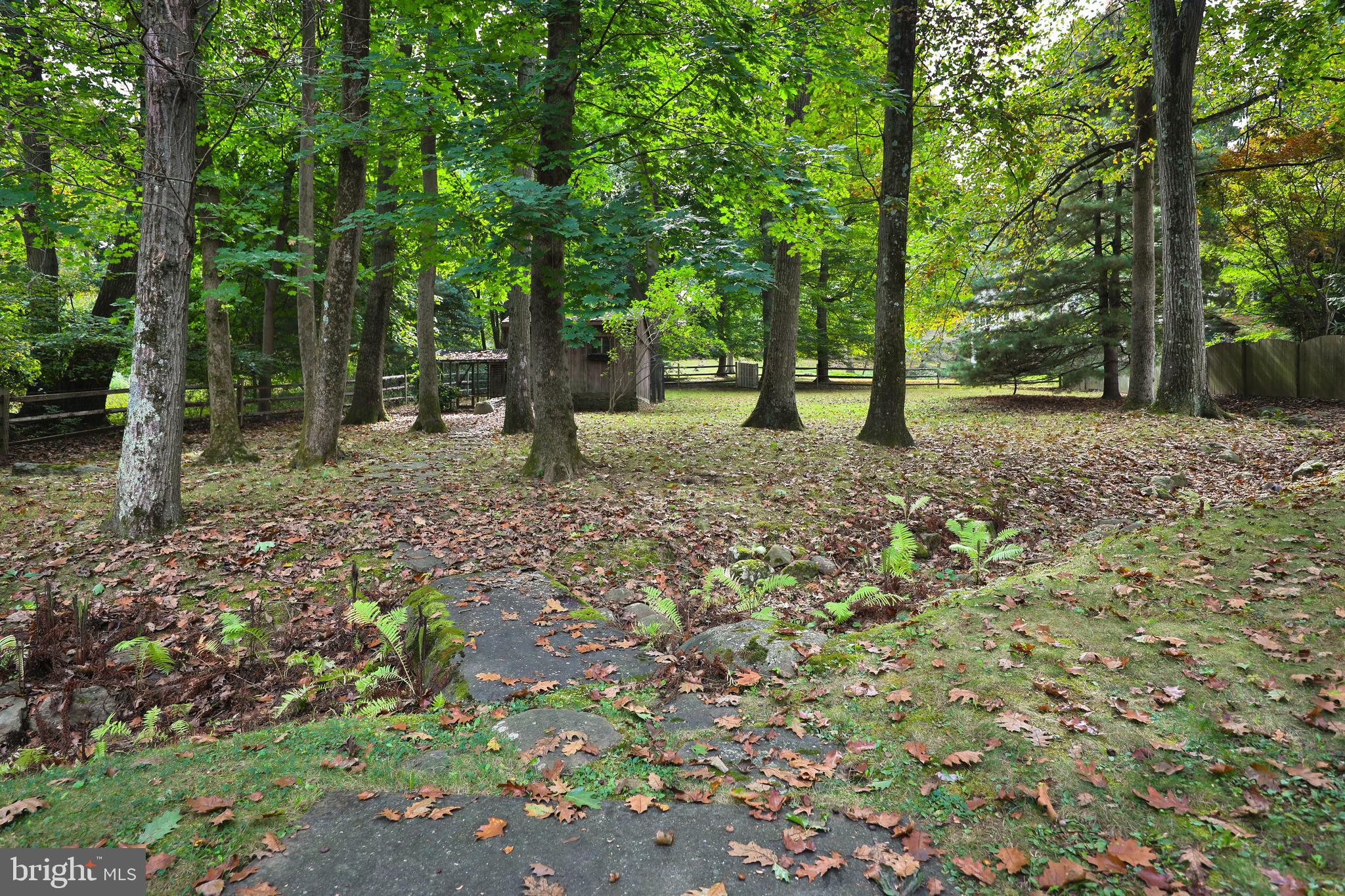 LAFAYETTE HILL - Residential