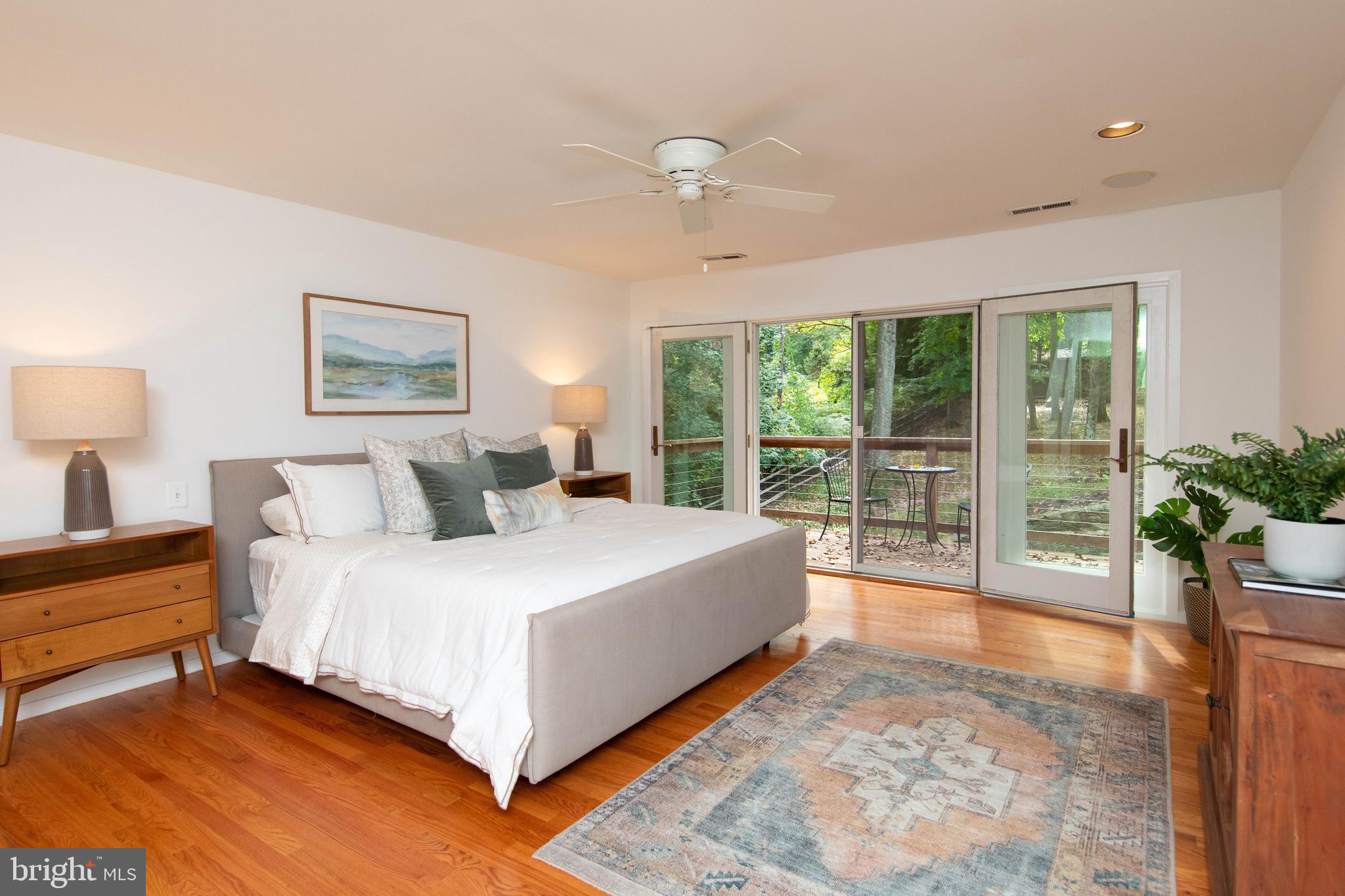 LAFAYETTE HILL - Residential