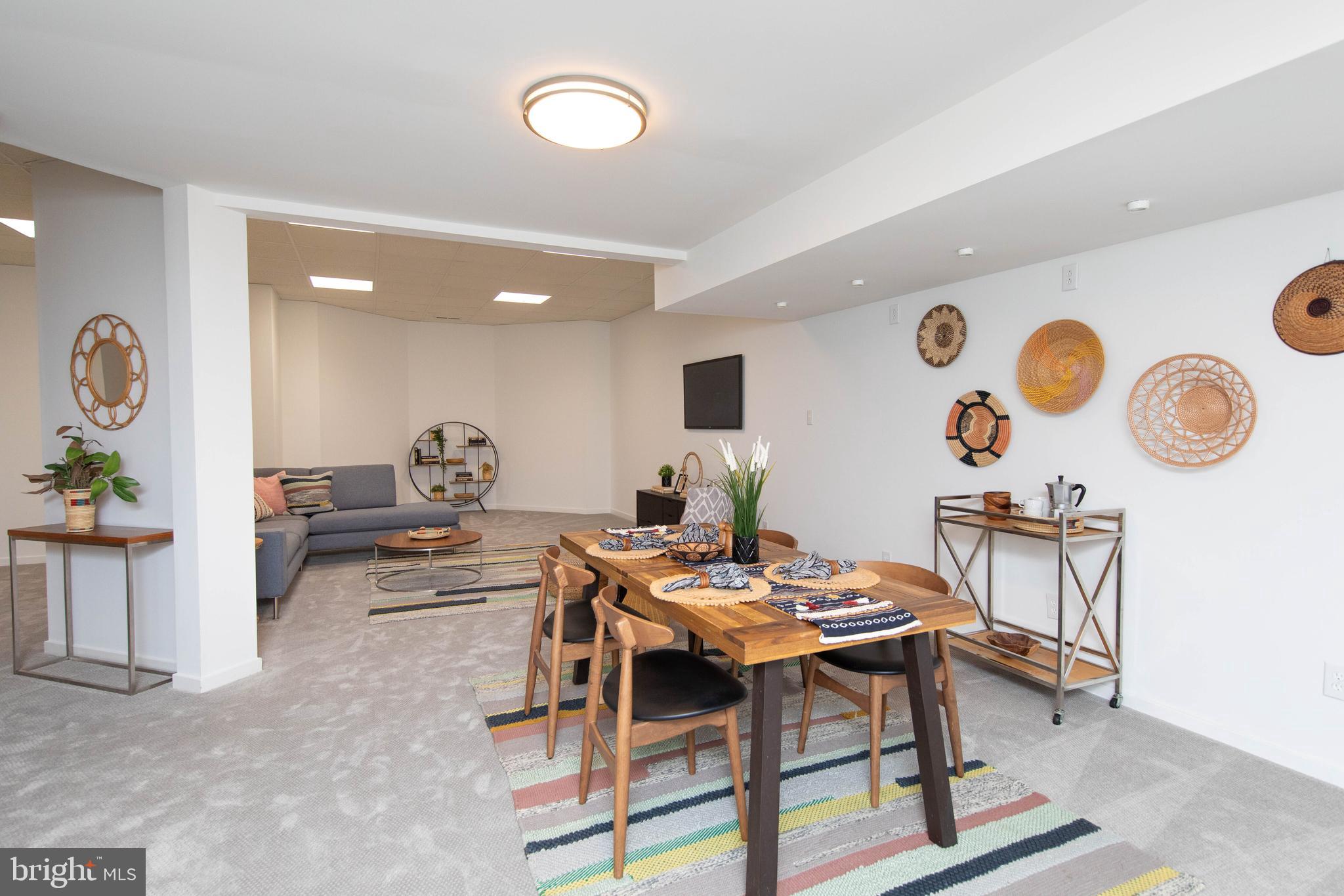 LAFAYETTE HILL - Residential