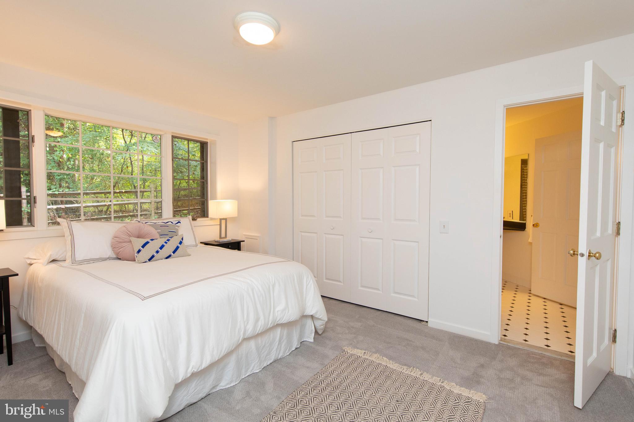 LAFAYETTE HILL - Residential