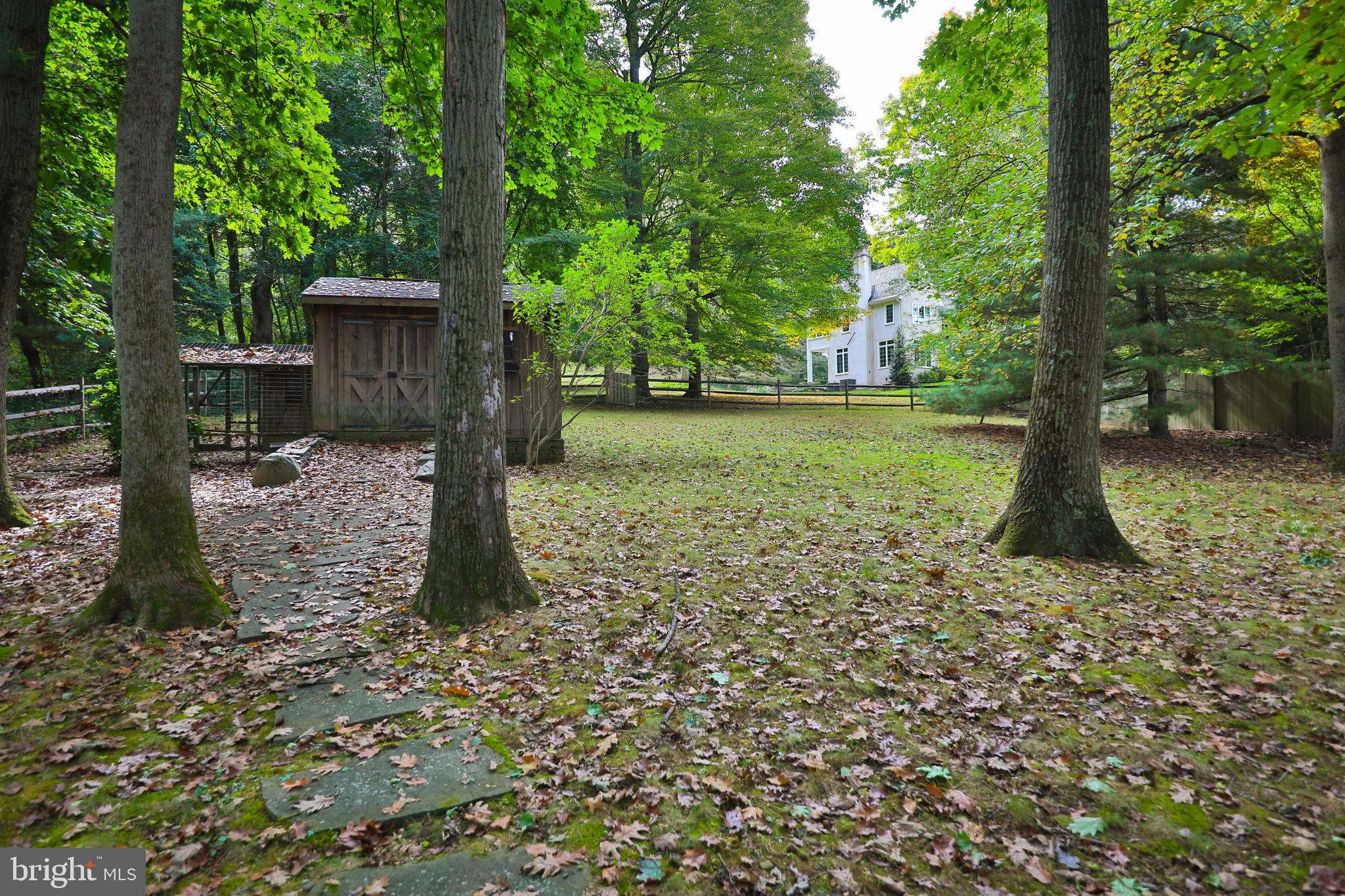 LAFAYETTE HILL - Residential