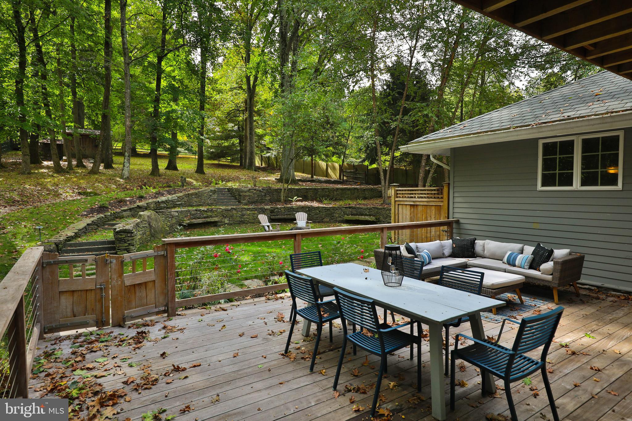 LAFAYETTE HILL - Residential