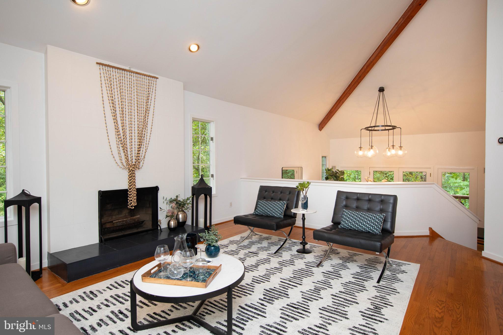 LAFAYETTE HILL - Residential