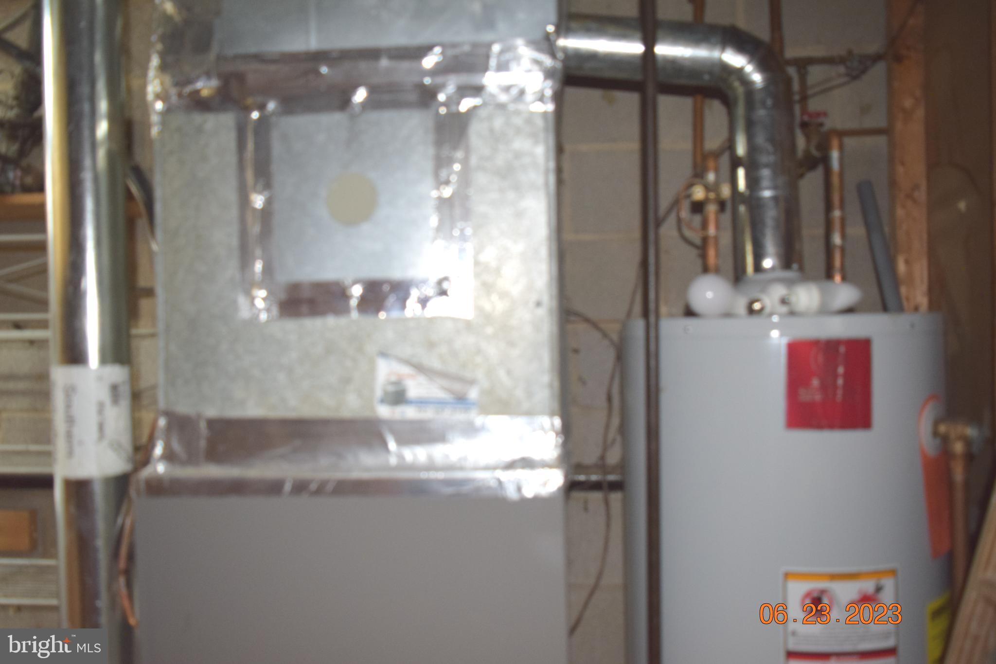 LONDON TOWNE - Residential