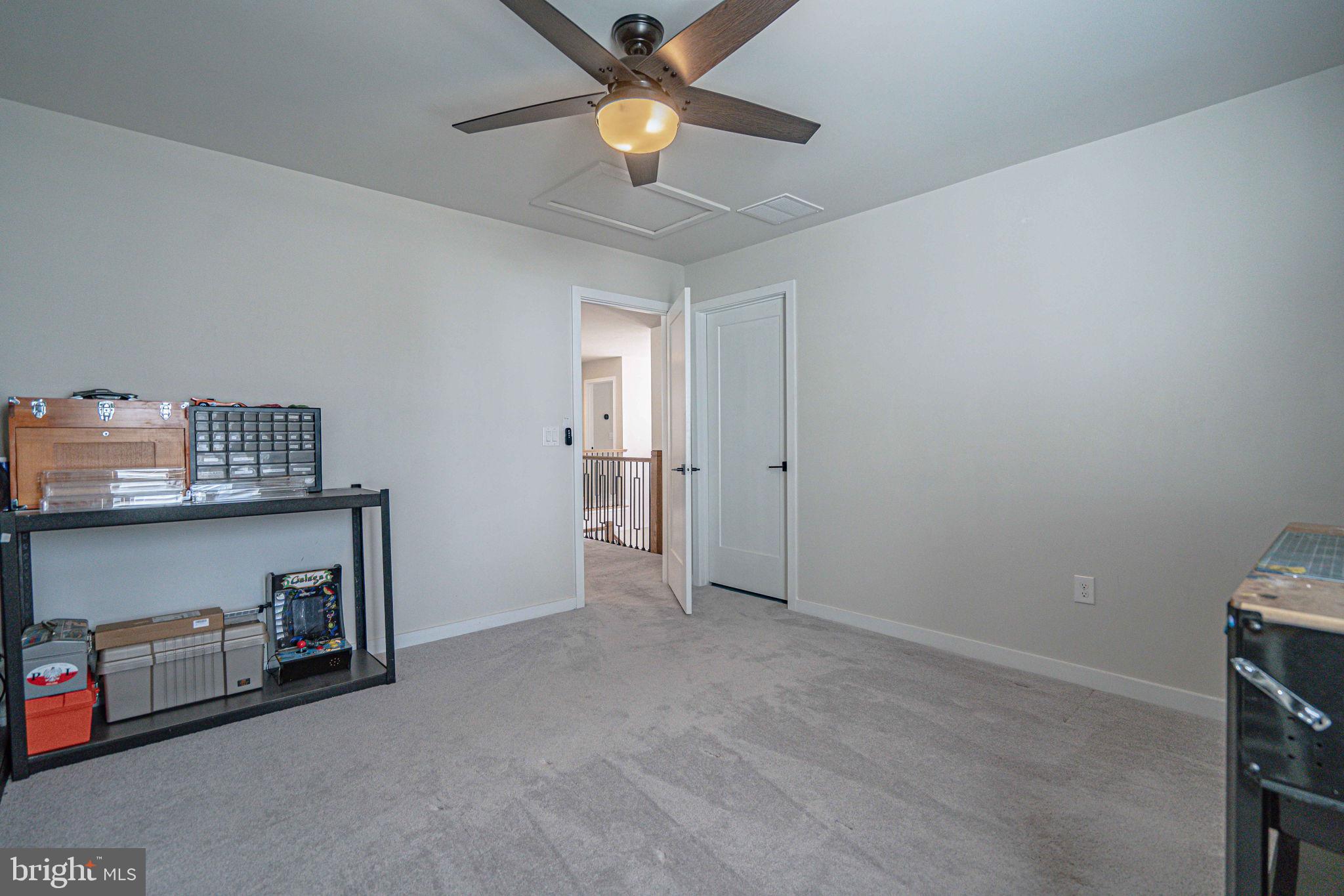 REGENCY AT SOUTH WHITEHALL - Residential