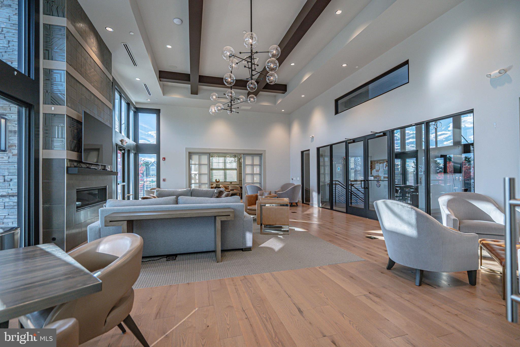 REGENCY AT SOUTH WHITEHALL - Residential