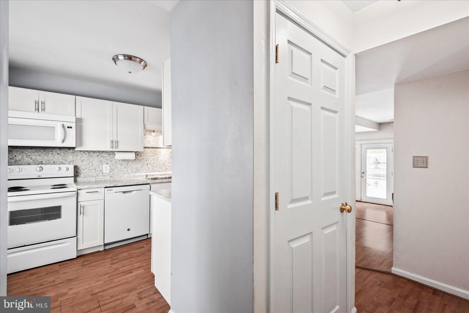 MILL GARDEN - Residential