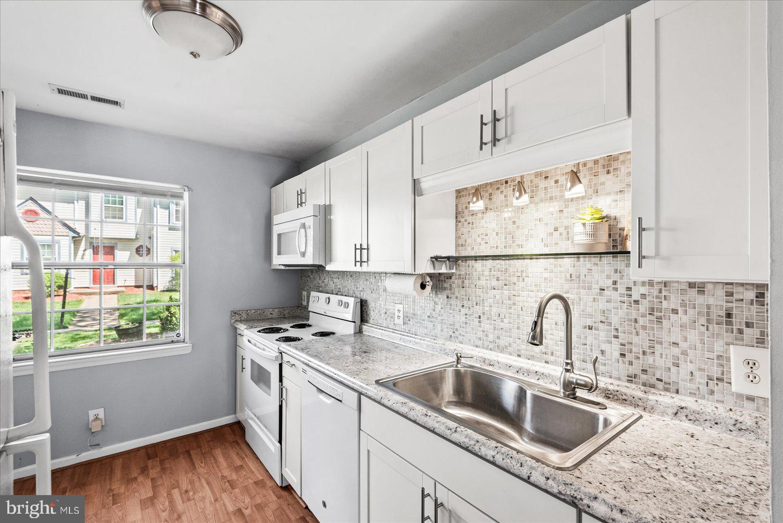 MILL GARDEN - Residential