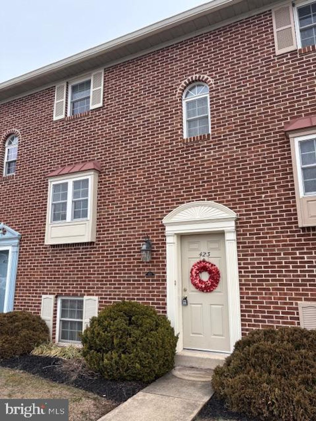 Photo of 423 Weldon Drive #423, YORK, PA 17404 (MLS # PAYK2097860)