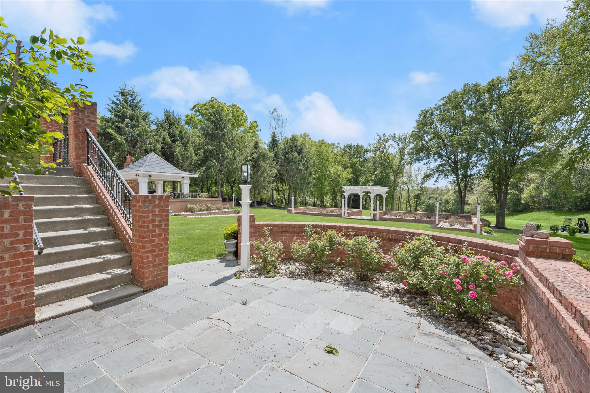 CATTAIL CREEK COUNTRY CLUB - Residential