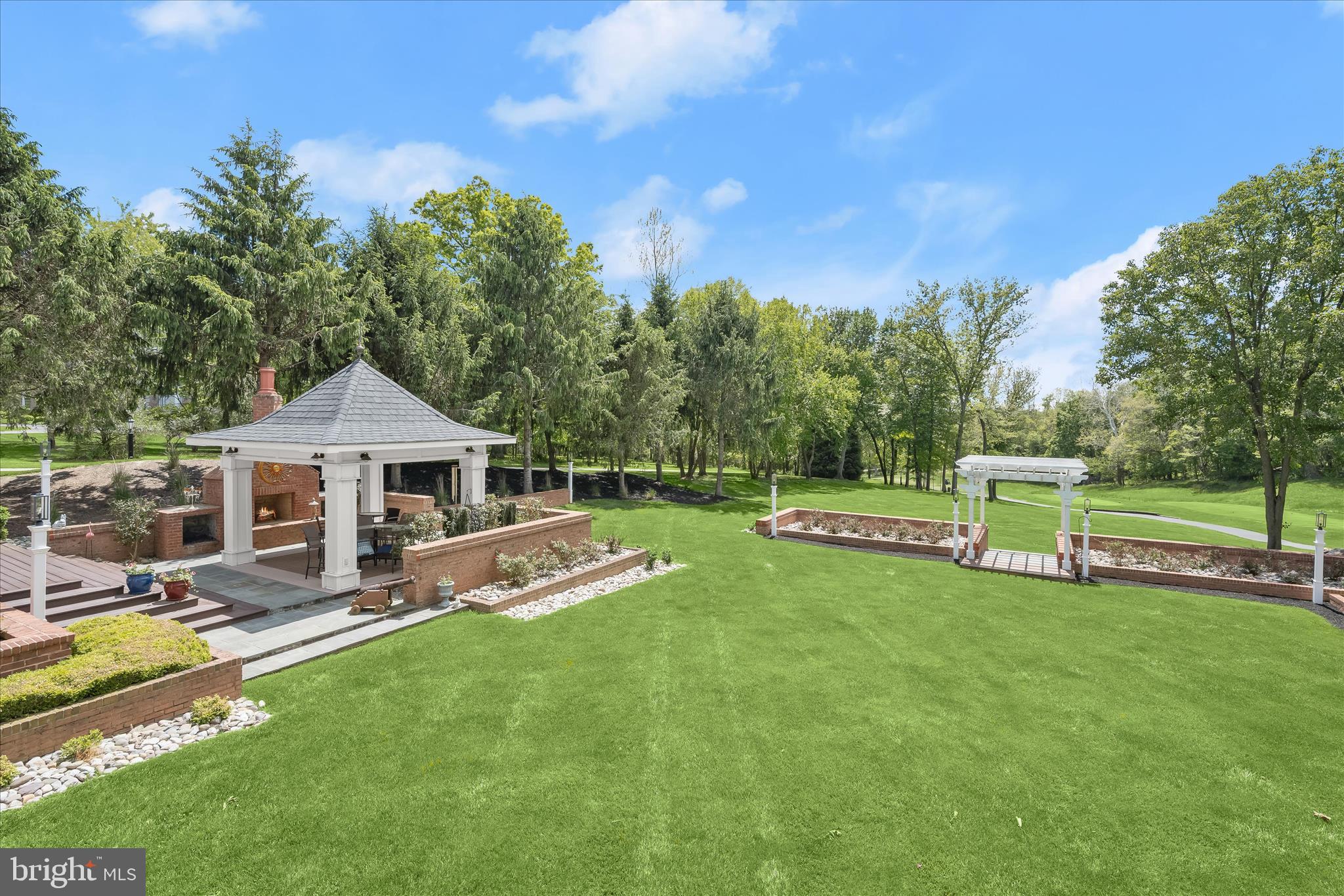 CATTAIL CREEK COUNTRY CLUB - Residential