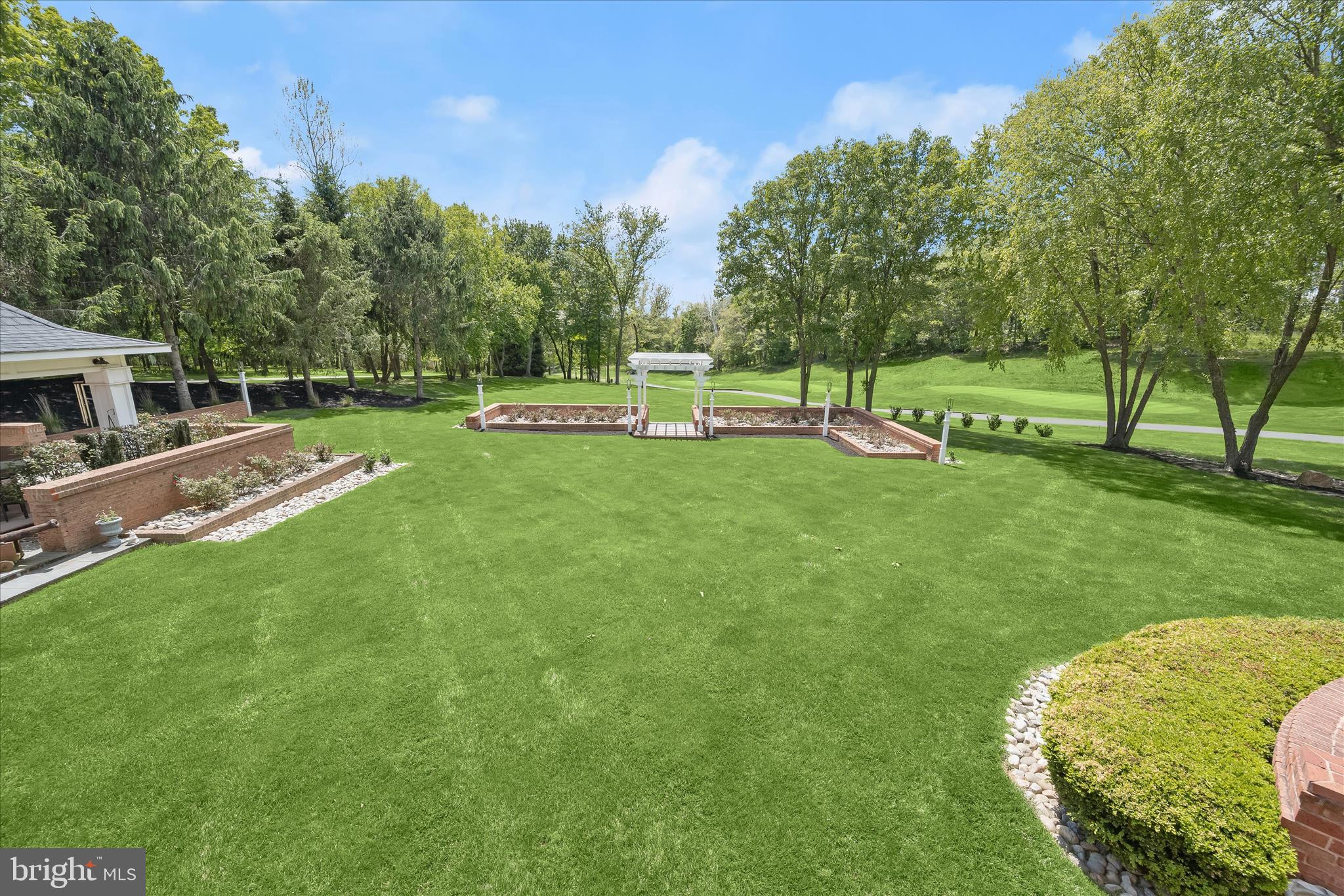 CATTAIL CREEK COUNTRY CLUB - Residential
